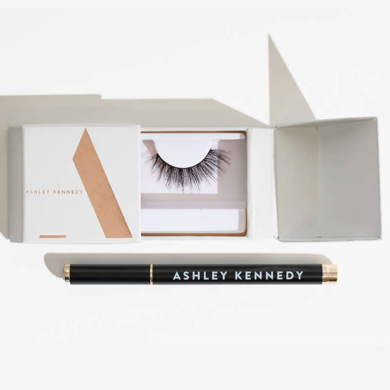 The Oakland Lash Kit by Ashley Kennedy. 3D Luxury Lashes and adhesive pen.